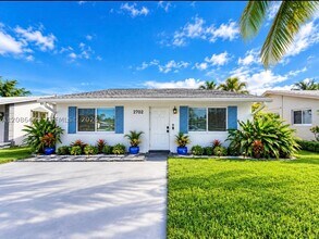 Building Photo - 2702 NW 53rd St