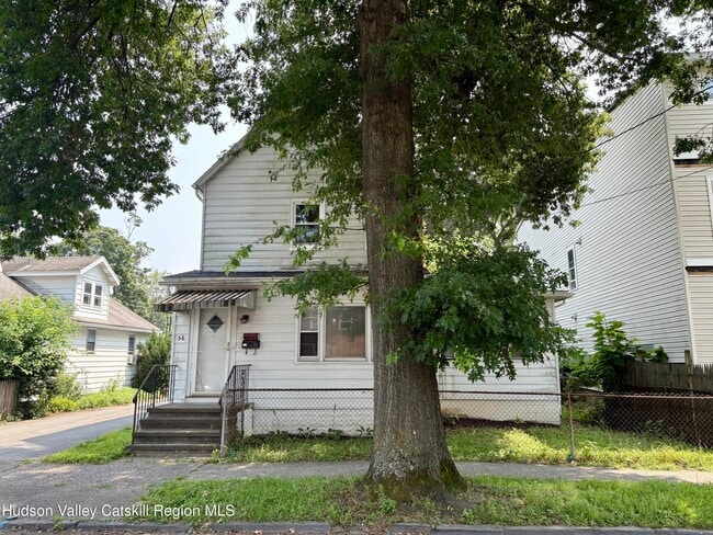 Building Photo - 56 Cedar St