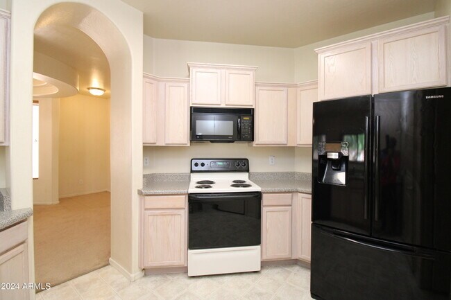 Foto del edificio - 2565 S Signal Butte Rd