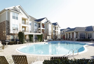 Building Photo - AXIS Crossroads