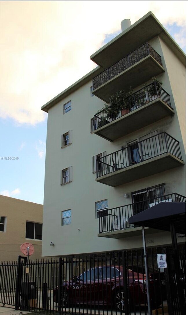 1236 Alton Rd Unit 303, Miami Beach, FL 33139 Condo for Rent in Miami