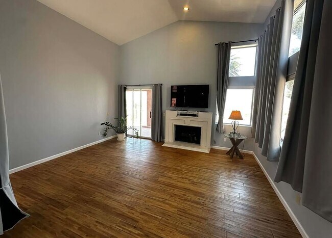 Foto del edificio - 1485 Ram Canyon Dr