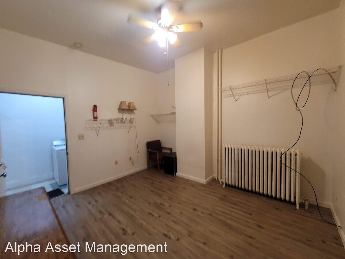 Primary Photo - 1 br, 1 bath House - 304 Helen Street 1st ...