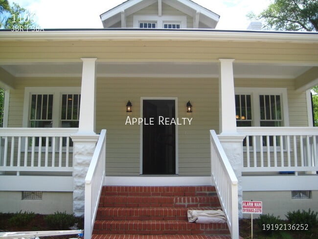 Building Photo - 1100 Ninth St-