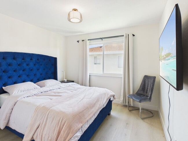 Photo - 2B furnished rental House