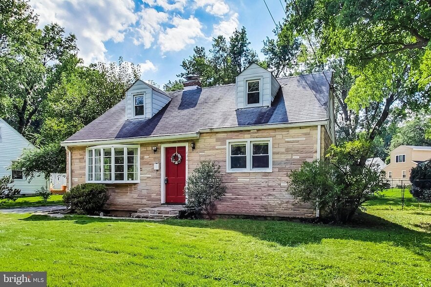 Foto principal - 6641 Barrett Rd