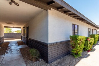 Building Photo - 3034 N 35th St
