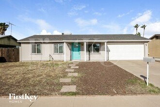 Building Photo - 3412 E Claire Dr
