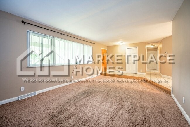 Building Photo - 2820 Oriole Dr