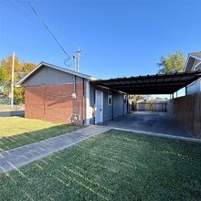 Building Photo - 416 Casey St