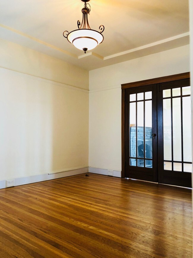 Building Photo - 3526 California St
