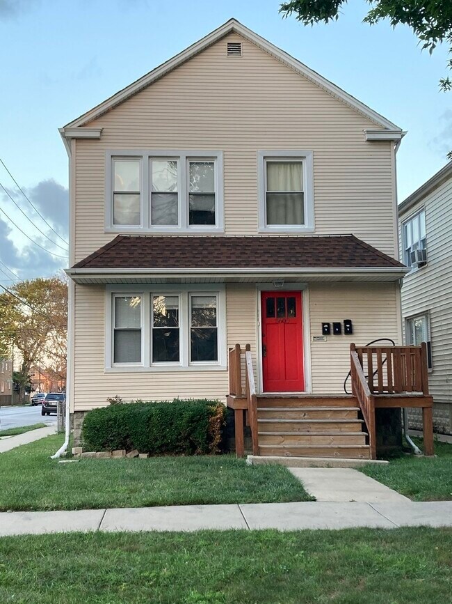 building - 5600 N Major Ave