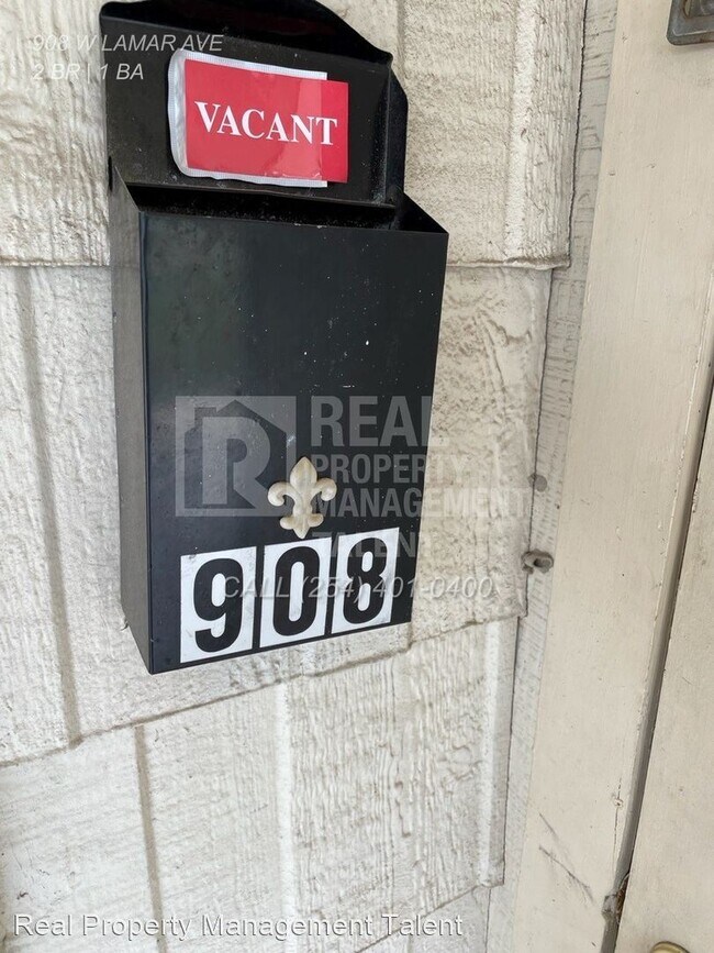 Foto del edificio - 2 br, 1 bath House - 908 W Lamar Ave