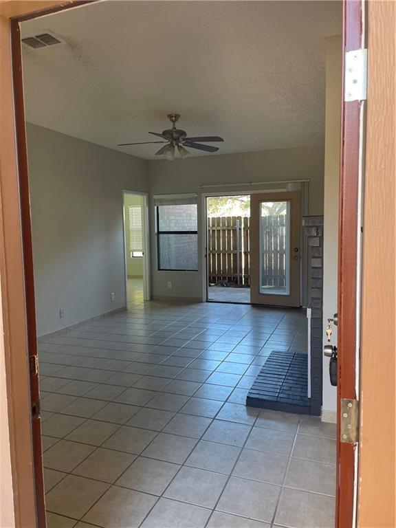 2501 W Slaughter Ln, Austin, TX 78748 Townhome Rentals in Austin TX