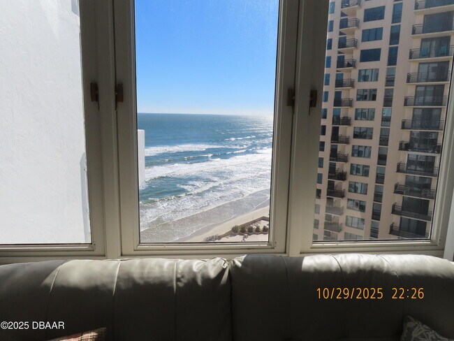 Foto del edificio - 3047 S Atlantic Ave