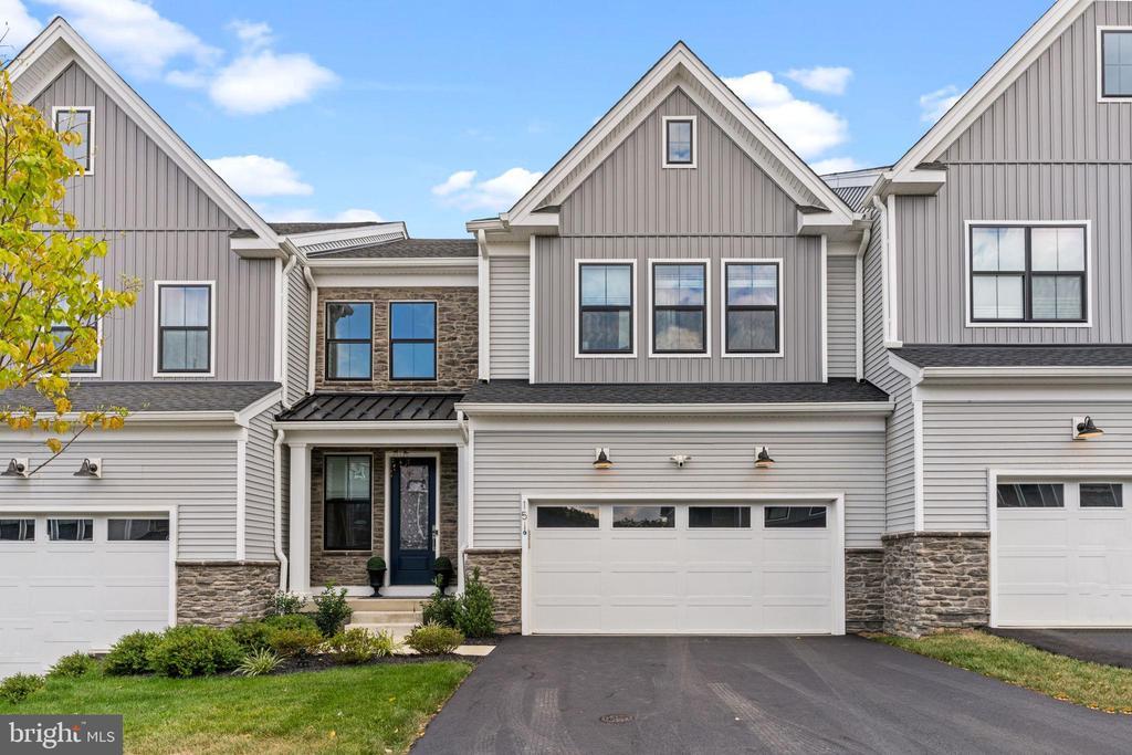 Foto principal - 15 Mill Creek Dr