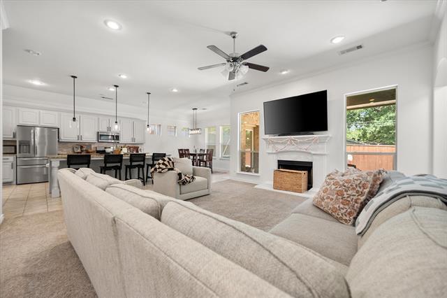 Building Photo - 441 Corriente Trail