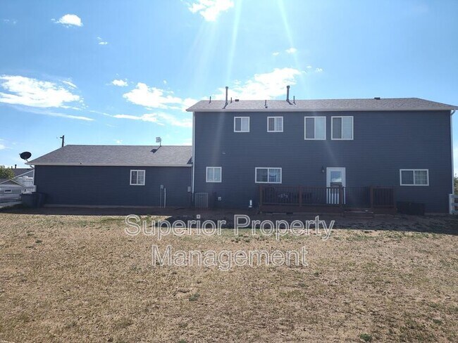 Foto del edificio - 8203 Stagecoach Rd