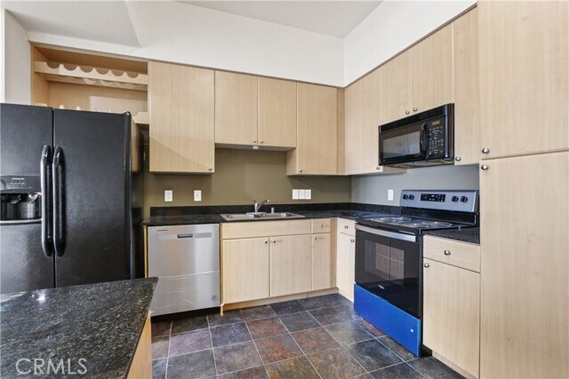 Foto del edificio - 488 E Ocean Blvd