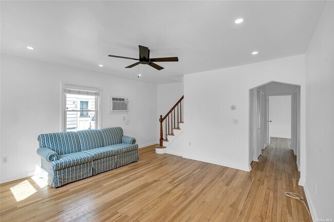 Building Photo - 95 A Haven Ave