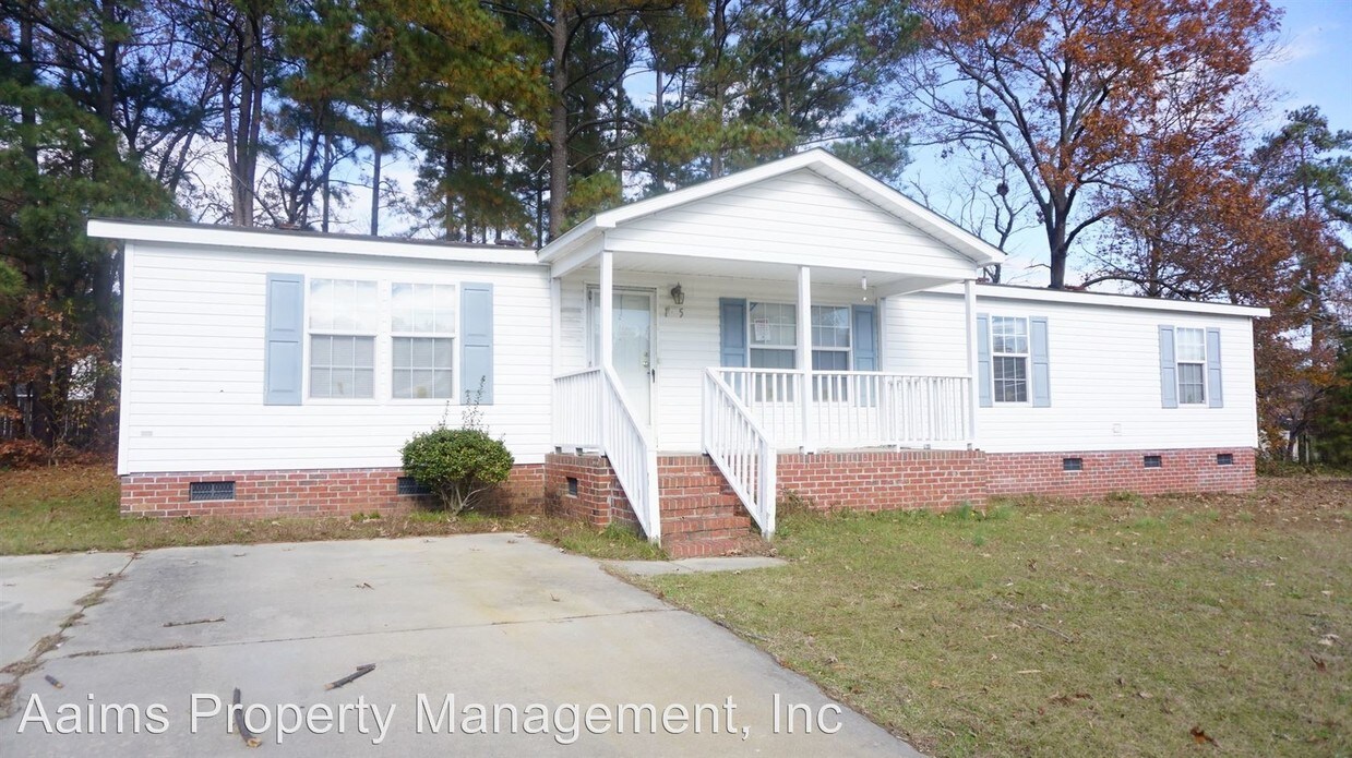 Primary Photo - 3 br, 2 bath House - 1205 October Pl.