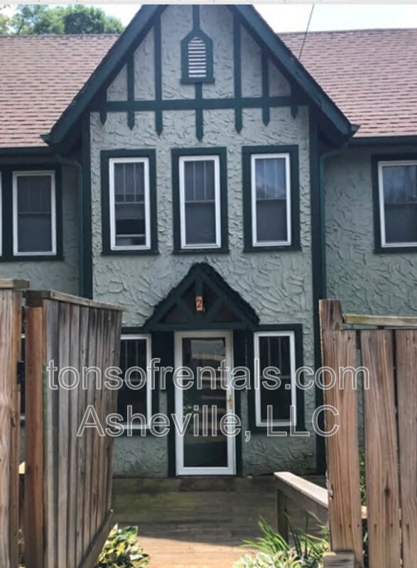 Foto del edificio - 2 Gables Place