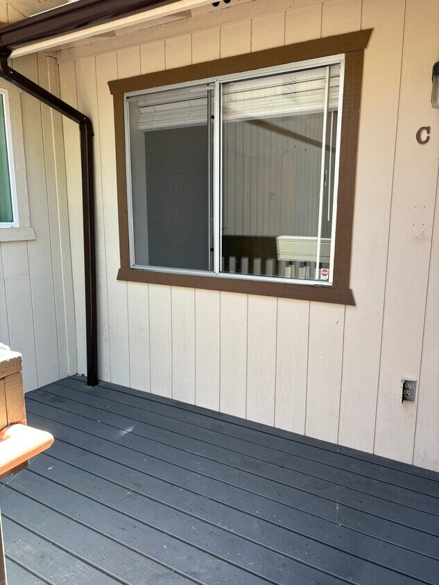 Balcony - 5700 Olmeda Ave