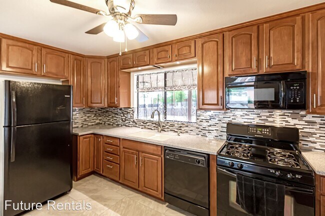 Building Photo - 3 br, 2 bath House - 2105 Aspen Dr