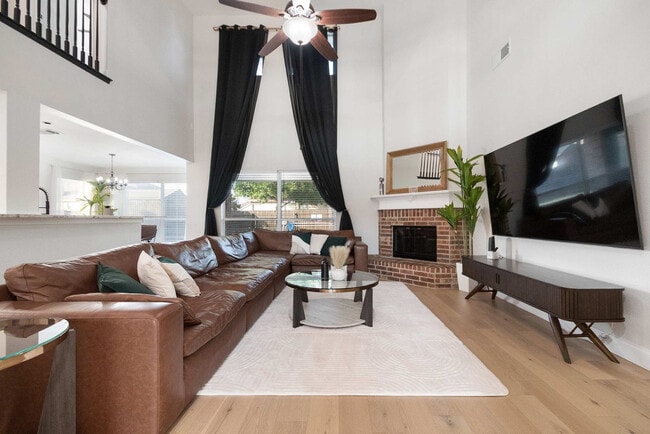 Building Photo - 508 Bretts Way