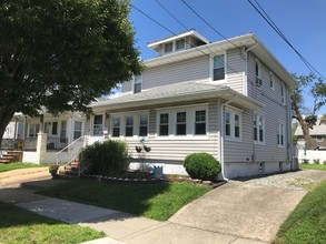 Building Photo - 318 15th Ave