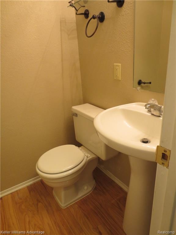 Building Photo - 24758 Cashmere Ct