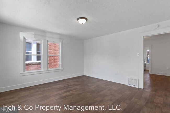 Foto del edificio - 2 br, 1.5 bath House - 131 S Clinton St