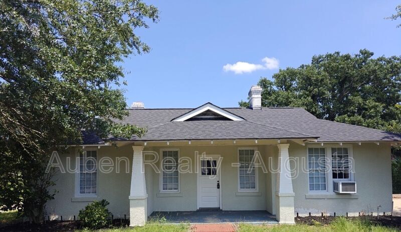Foto principal - 1702 Johns Rd
