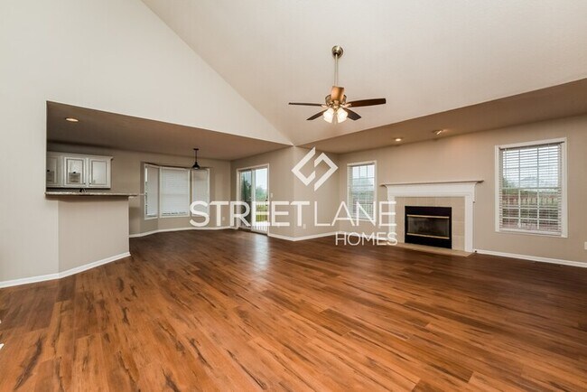 Building Photo - Charming 4 Bedroom in Pickerington!