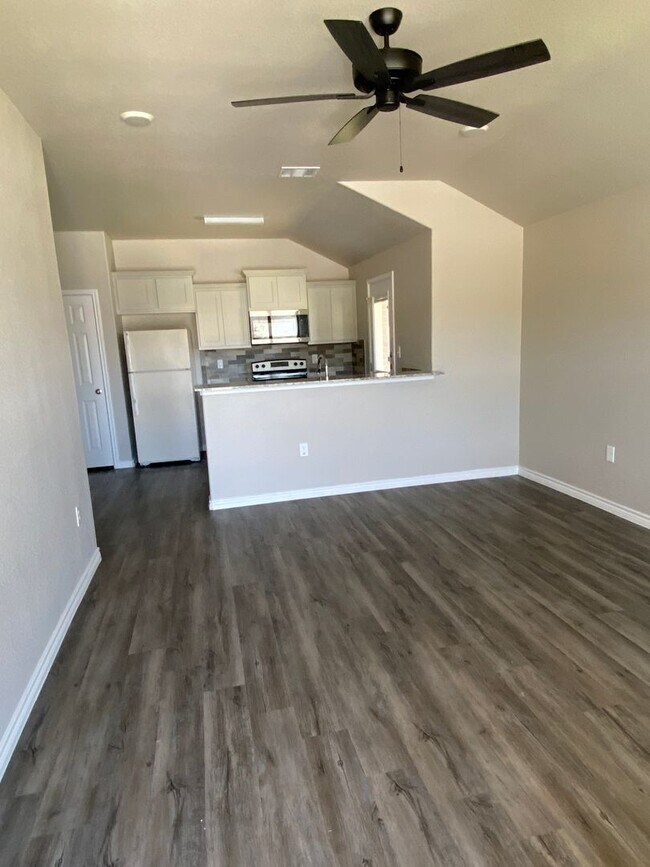 Foto del edificio - 130 Wind Ridge