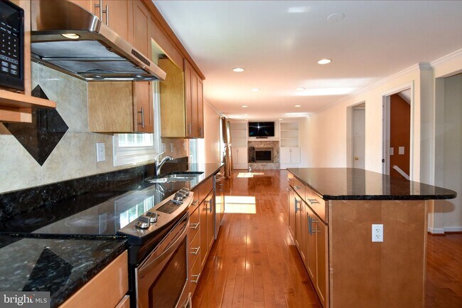 Foto del edificio - 4037 Broadwire Dr