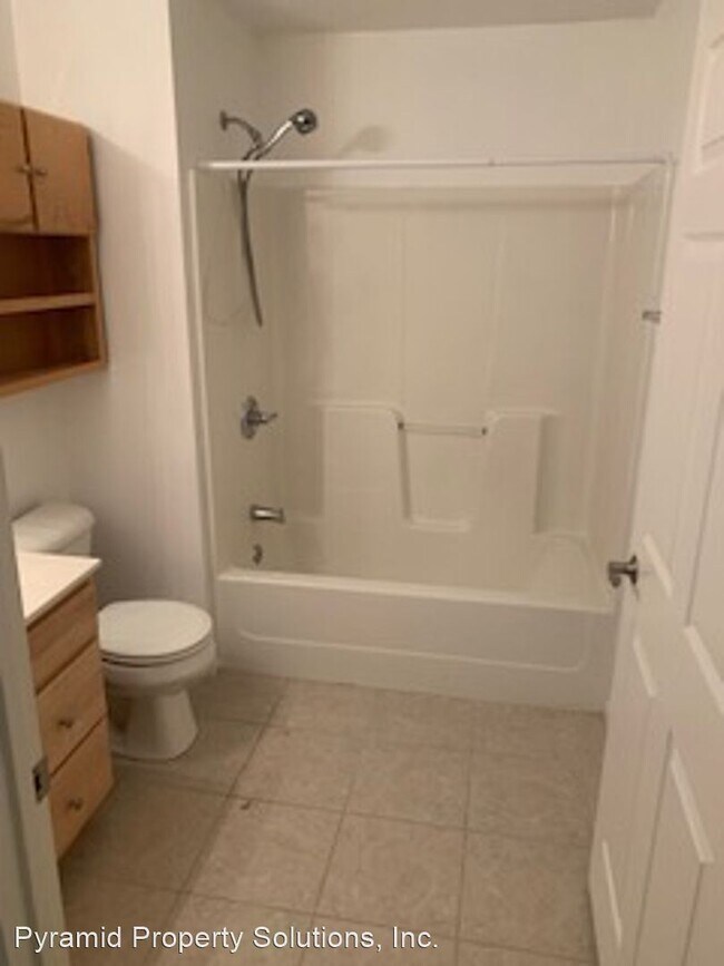 Foto del edificio - 2 br, 2 bath House - 101 NW 8th St #207