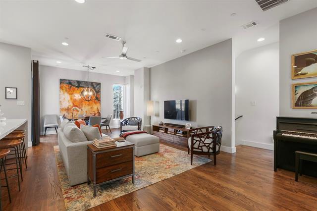 Foto del edificio - 5705 Bryan Pkwy