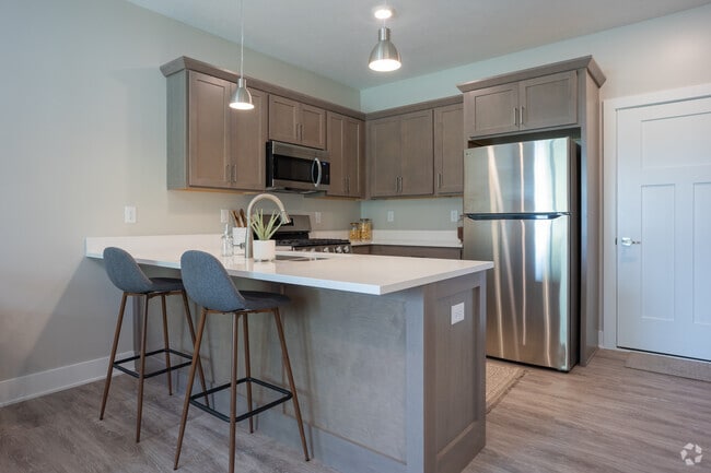 3BR, 2.5BA - 1,498SF - Kitchen - Ventura Townhouses