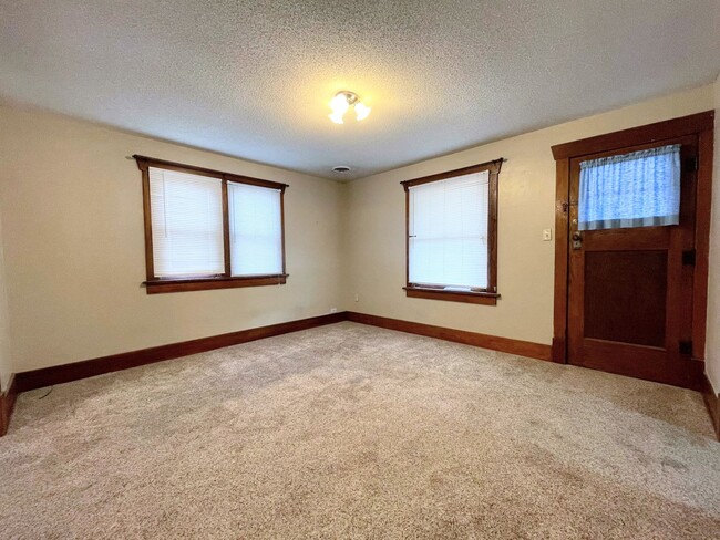 Building Photo - Nice 2 bedroom home in Arlington