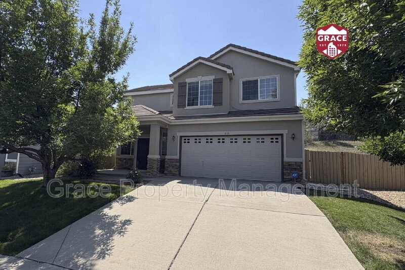 Photo - 910 Humboldt Way