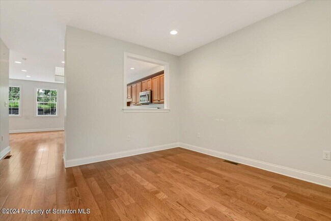 Foto del edificio - 603 Edith St