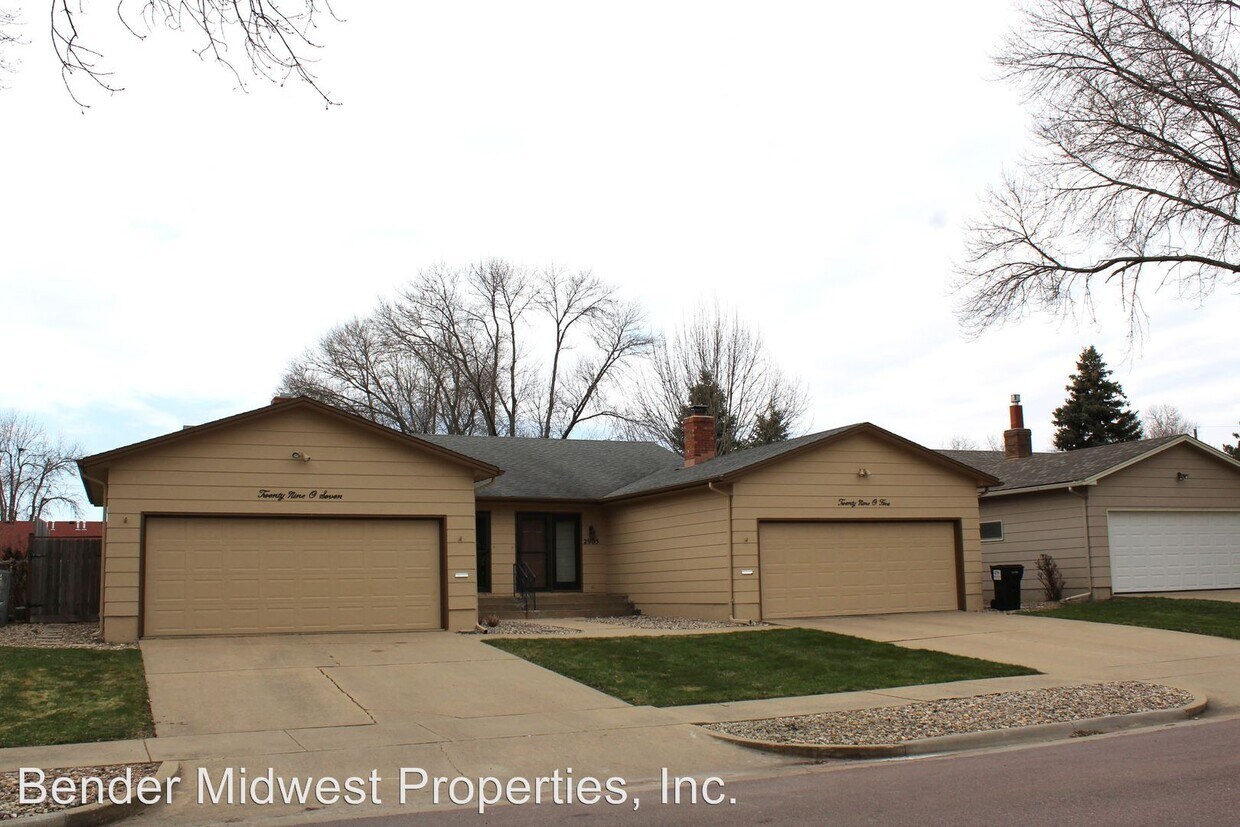 Foto del edificio - 2 br, 1.5 bath Apartment - 2905 S. 1st Avenue