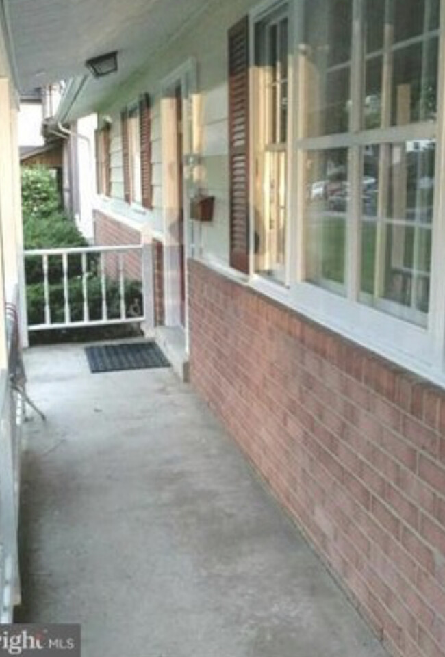 Building Photo - 5412 Amberwood Ln