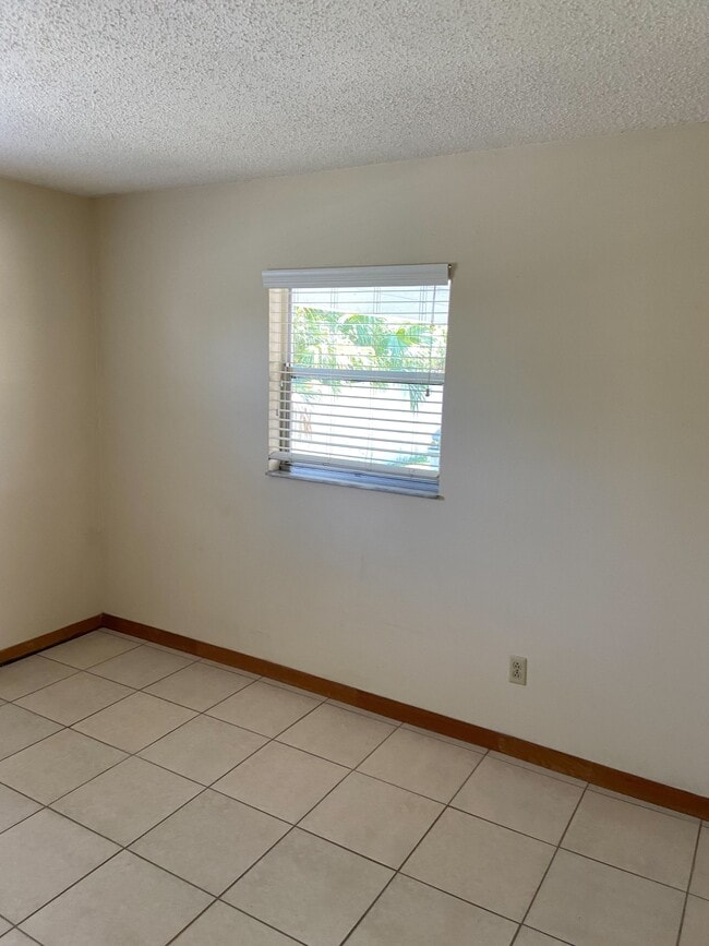 River View Landings Apartments in Edgewater, FL