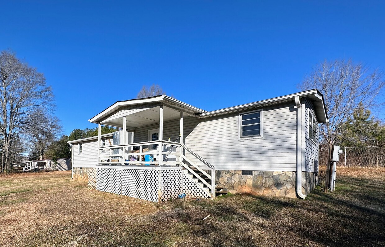 120 Carson Dr, Cowpens, SC 29330 House Rental in Cowpens, SC