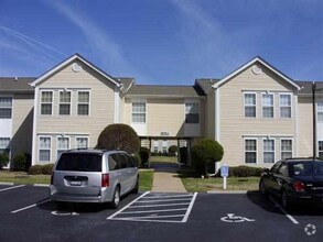 Building Photo - 8562 Hopkins Cir