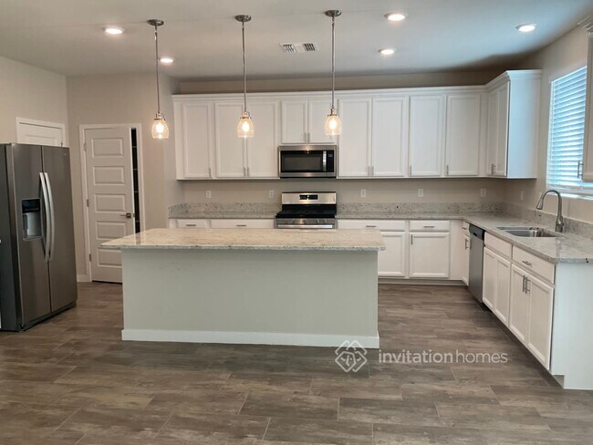 Foto del edificio - 2351 W Jessica Ln