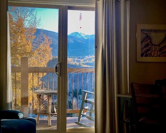 Foto del edificio - Winter Seasonal Rental- Silverqueen East 2414