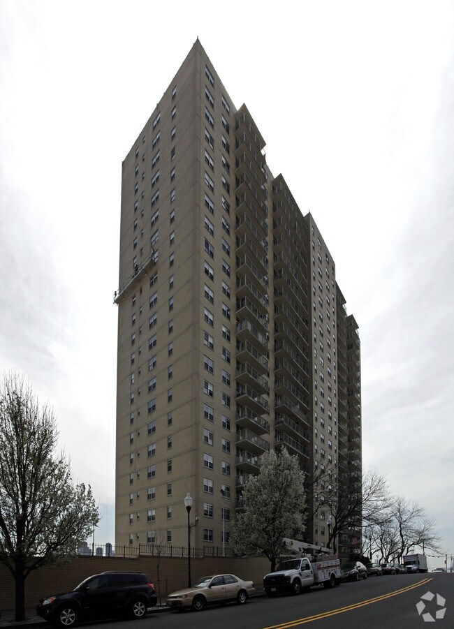 Versailles Apartments West New York Versailles Apartments West New York